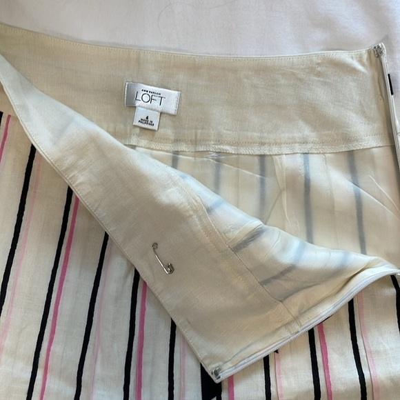 ANN TAYLOR LOFT Pleated sz 4 Black & Pink Stripe Linen Cream Skirt Academia Prep - Picture 5 of 7